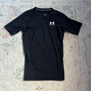 UnderArmour compression top
